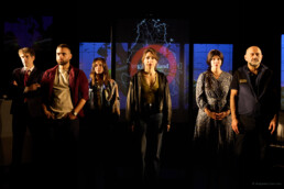 La Zone Indigo - Theatre des Beliers - de Mélody Mourey . Avec : Azad Boutella, Ariane Brousse, Guillaume Ducreux, Olivier Faliez, Marie Montoya, Lara Tavella